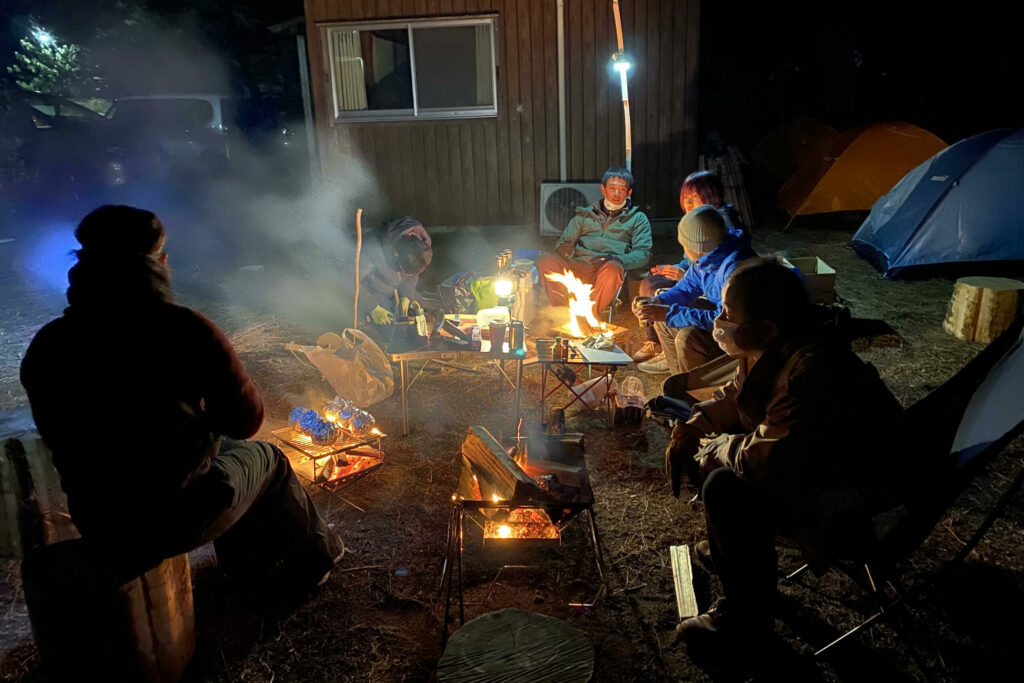 みんなでワイワイBBQ